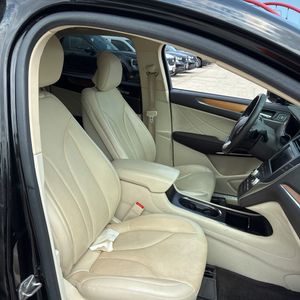 صورة مصغرة 32 لـ 2015 Lincoln MKC BASE