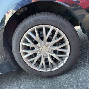 2024 Toyota COROLLA SE 缩略图 18