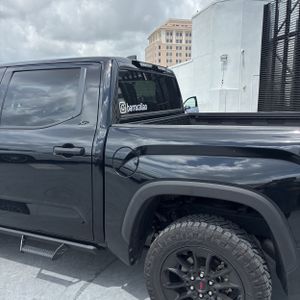 صورة 6 لـ 2025 Toyota TUNDRA SR5