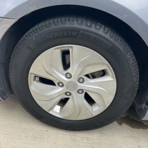 HYUNDAI SONATA HYBRID BASE - 10