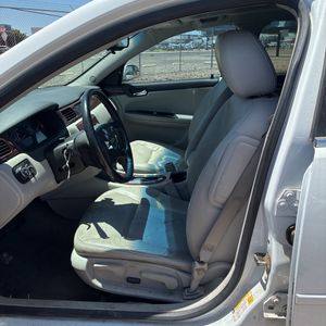 2010 Chevrolet IMPALA LT 缩略图 32