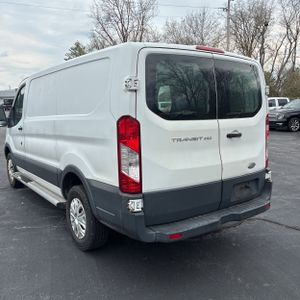 FORD TRANSIT 250 - 5