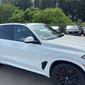 صورة مصغرة 13 لـ 2024 BMW X5 SDRIVE40I