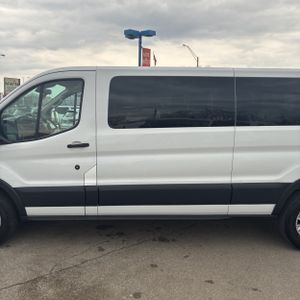 FORD TRANSIT-350 XL - 4