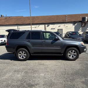 TOYOTA 4RUNNER - 10
