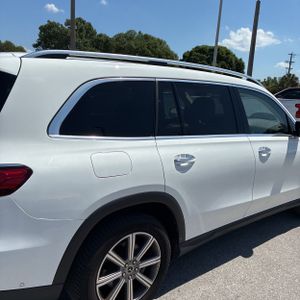 MERCEDES-BENZ GLS - 9