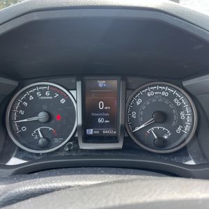 صورة مصغرة 43 لـ 2022 Toyota TACOMA TRD SPORT