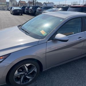 HYUNDAI ELANTRA LIMITED - 2