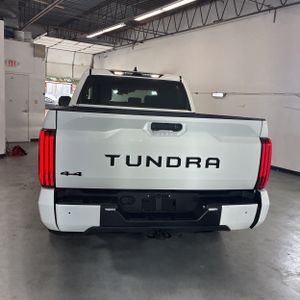 صورة 7 لـ 2023 Toyota TUNDRA SR5
