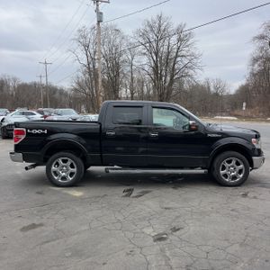 FORD F-150 LARIAT - 10