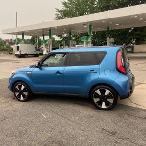 2016 KIA SOUL + photo 3