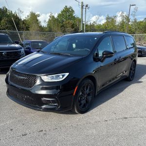 CHRYSLER PACIFICA LIMITED - 1