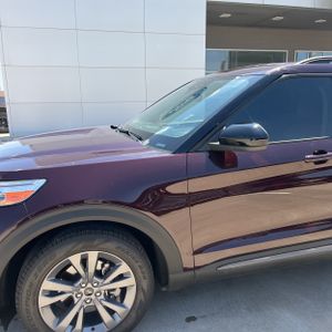 FORD EXPLORER XLT - 2