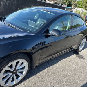 TESLA MODEL 3 BASE - 2