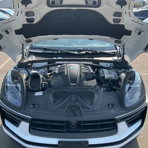2024 Porsche MACAN S — миниатюра 46