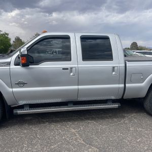 FORD F-250 SUPER DUTY LARIAT - 4