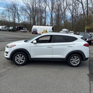 HYUNDAI TUCSON VALUE - 3