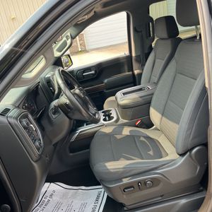 صورة مصغرة 32 لـ 2020 Chevrolet SILVERADO 1500 RST