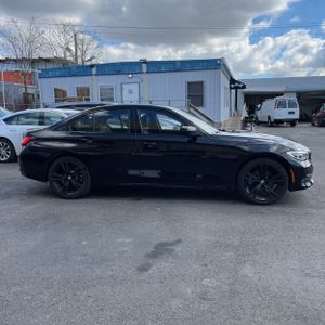 BMW 330I XDRIVE - 10