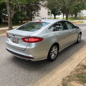 2015 FORD FUSION SE photo 8