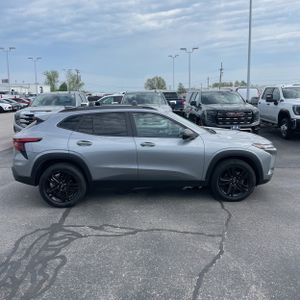 CHEVROLET TRAX ACTIV - 10