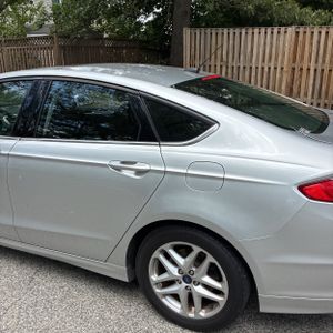 2015 FORD FUSION SE photo 6