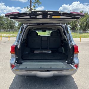 صورة مصغرة 45 لـ 2010 Lexus LX 570 BASE