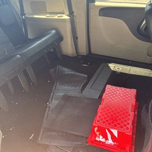2017 Dodge GRAND CARAVAN SXT — миниатюра 34