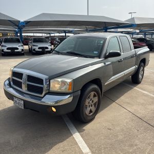 DODGE DAKOTA - 1