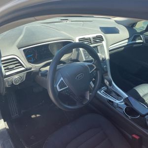 صورة مصغرة 35 لـ 2015 FORD FUSION SE