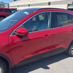 2022 FORD ESCAPE TITANIUM 照片 2