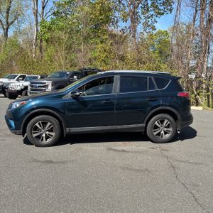 TOYOTA RAV4 - 3