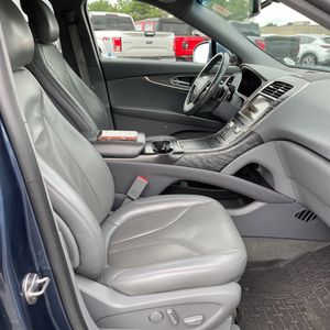 2019 Lincoln NAUTILUS RESERVE 缩略图 32