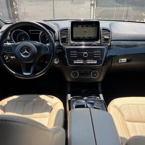 2017 Mercedes-BENZ GLS — фото 38