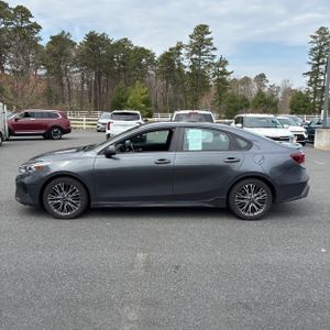 KIA FORTE GT-LINE - 3