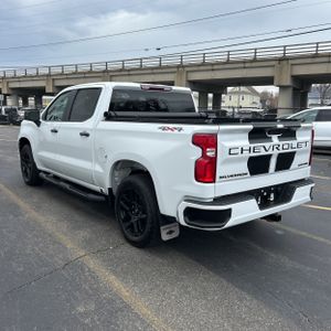 CHEVROLET SILVERADO 1500 CUSTOM - 4
