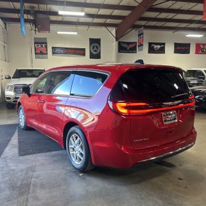 CHRYSLER PACIFICA SELECT - 5