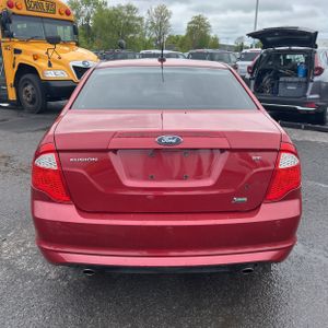 FORD FUSION SE - 7