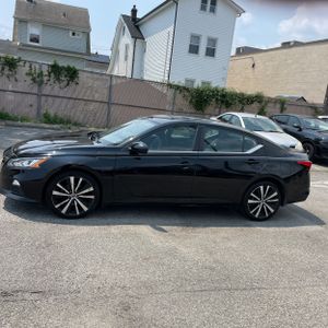 2021 Nissan ALTIMA 2.5 SR — фото 3