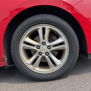 2017 Chevrolet CRUZE LT AUTO thumbnail 20