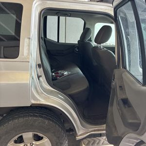 2010 Nissan XTERRA S — миниатюра 34