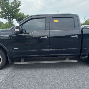 2016 FORD F-150 PLATINUM photo 4
