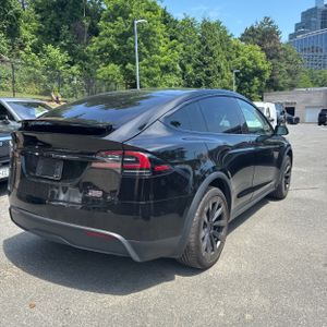 TESLA MODEL X PLAID - 8