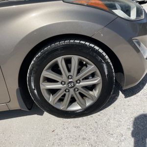 2014 Hyundai ELANTRA SE — миниатюра 20