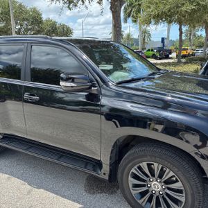 2023 Lexus GX 460 BASE — миниатюра 12