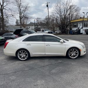 CADILLAC XTS PLATINUM COLLECTION - 10