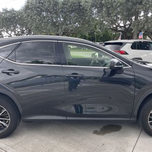 2023 Lexus NX 250 BASE — миниатюра 11