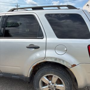 FORD ESCAPE XLT - 6