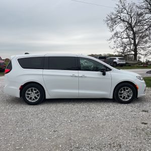 CHRYSLER PACIFICA SELECT - 10