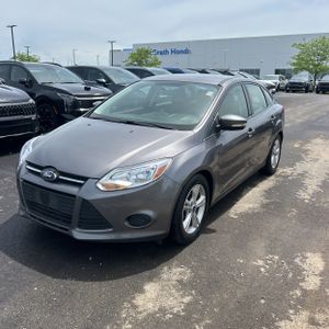 FORD FOCUS SE - 1